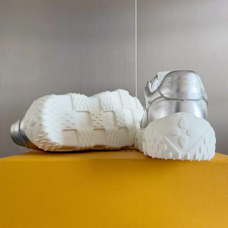 Picture of Louis Vuitton Shoes _SKULVsz38-46417305.5cmmnf1041